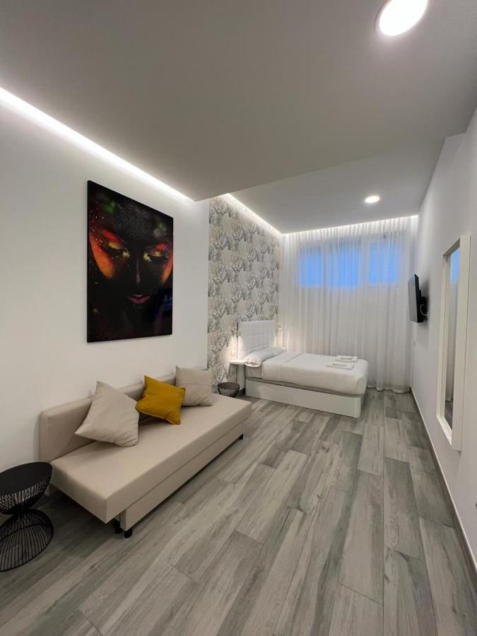 Habitacion Paris Style Madrid Exterior photo