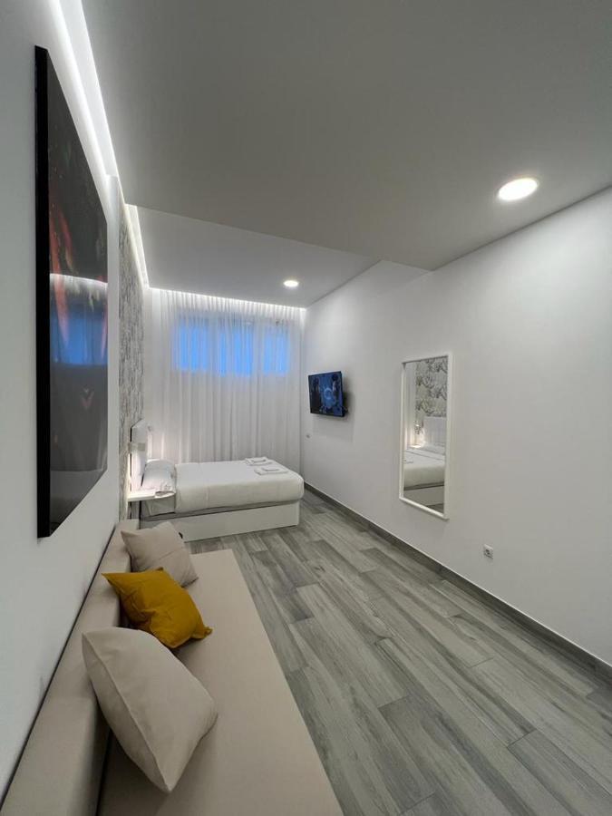 Habitacion Paris Style Madrid Exterior photo
